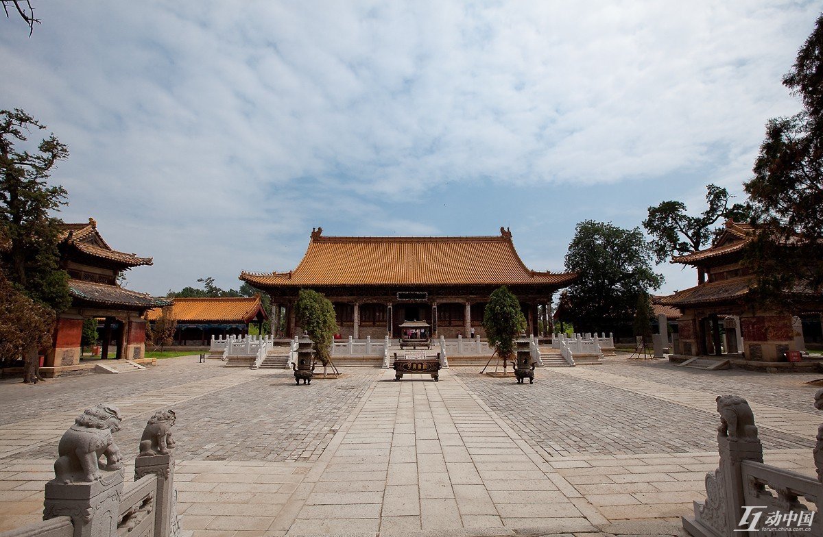 历代祭祀 旅游贴士 门票 交通 地理位置 西岳庙位于陕西省华阴市,西岳