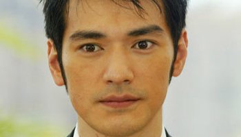 人物简介 金城武 金城武(かねしろ たけし,中日混血,多元化的国际