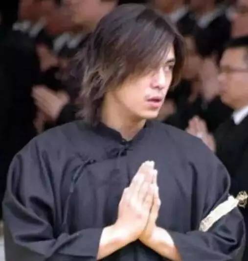 他是黑社会大少爷,放弃20亿遗产,手撕中国第一