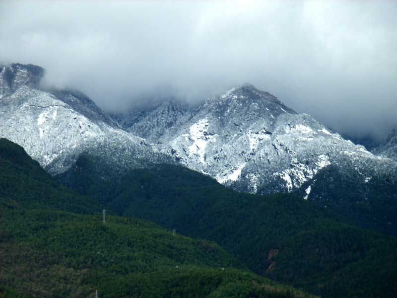 苍山雪