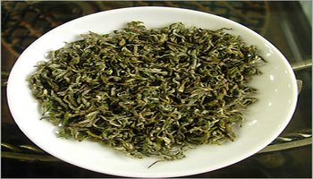 據縣誌遠載,鹿苑茶起初(公元1225)年為鹿苑增寺側載值,產量甚微,當地